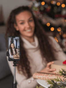 Festive Ads That Convert: How Affiliates In Regulated Industries Can Celebrate The Holidays With Compliance