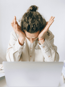 Copywriting In Sensitive Verticals: How To Convert Without Crossing The Line